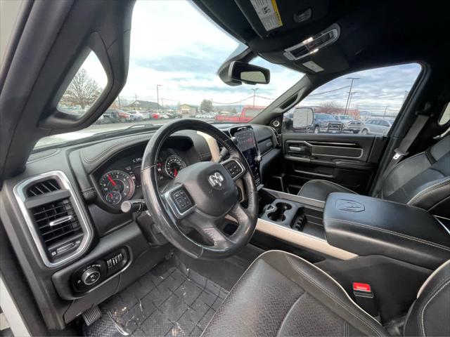 2019 RAM 3500 Laramie Crew Cab 4x4 64 Box