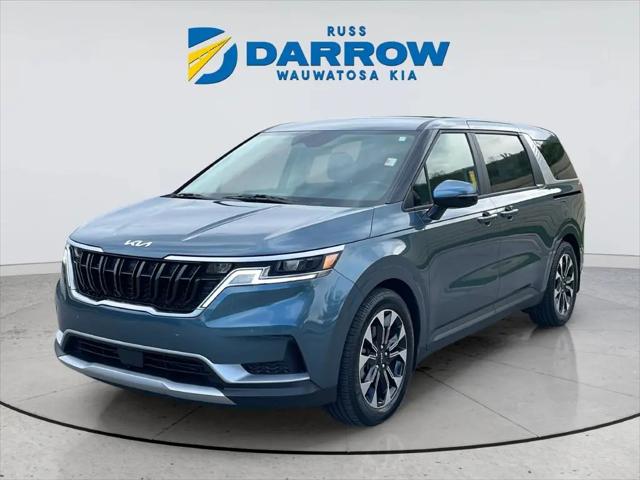 2024 Kia Carnival MPV EX for sale in Wauwatosa, WI