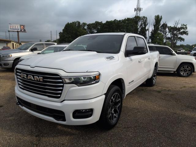 2025 RAM Ram 1500 RAM 1500 LARAMIE CREW CAB 4X4 57 BOX