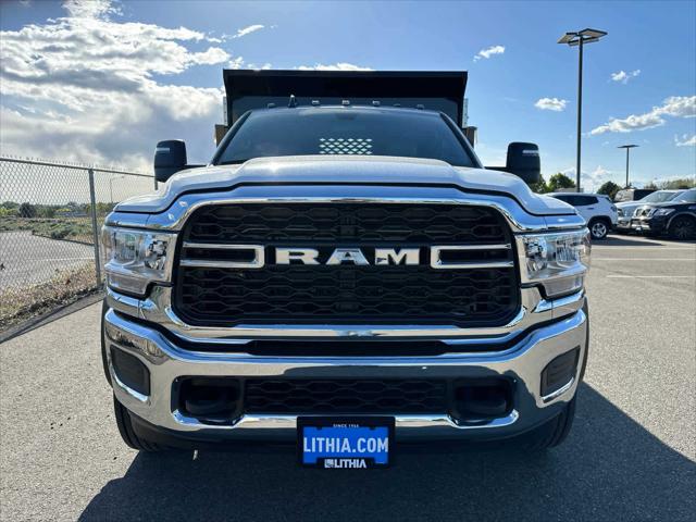 2024 RAM Ram 5500 Chassis Cab RAM 5500 TRADESMAN CHASSIS REGULAR CAB 4X4 84 CA 2024 RAM Ram 5500 Chassis Cab RAM 5500 TRADESMAN CHASSIS REGULAR CAB 4X4 84 CA