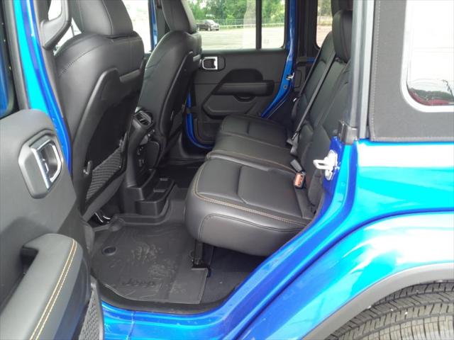 2024 Jeep Wrangler 4-Door Sahara 4x4
