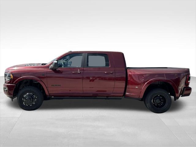 2024 RAM Ram 3500 RAM 3500 LIMITED MEGA CAB 4X4 64 BOX