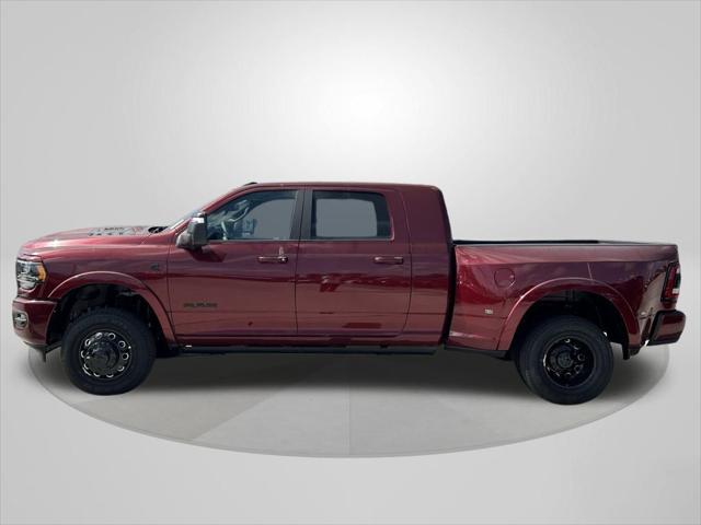 2024 RAM Ram 3500 RAM 3500 LIMITED MEGA CAB 4X4 64 BOX