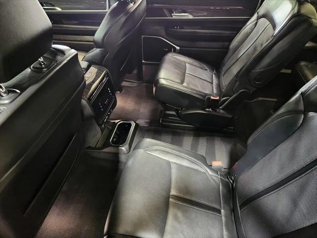 2022 Jeep Wagoneer Series III 4x4