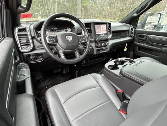 2024 Ram 2500 Tradesman Regular Cab 4x4 8' Box