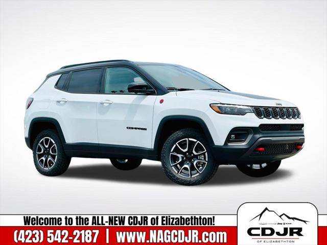 2024 Jeep Compass COMPASS TRAILHAWK 4X4