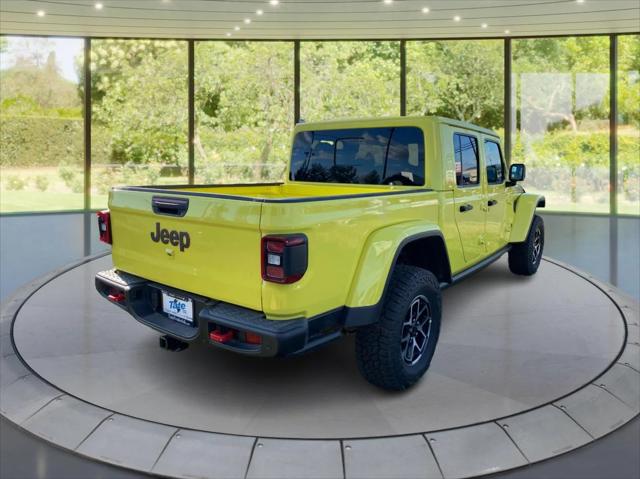 2024 Jeep Gladiator GLADIATOR RUBICON X 4X4