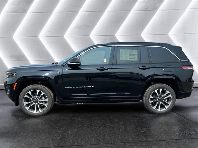 2024 Jeep Grand Cherokee 4xe GRAND CHEROKEE OVERLAND 4xe 2024 Jeep Grand Cherokee 4xe GRAND CHEROKEE OVERLAND 4xe