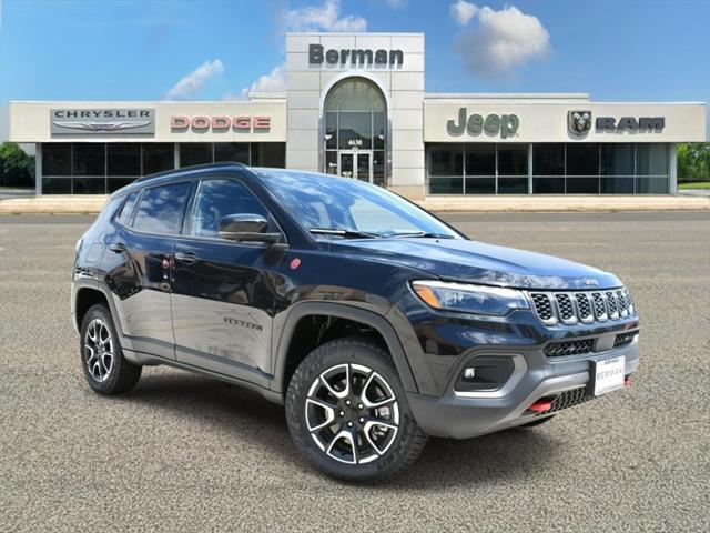 2024 Jeep Compass COMPASS TRAILHAWK 4X4