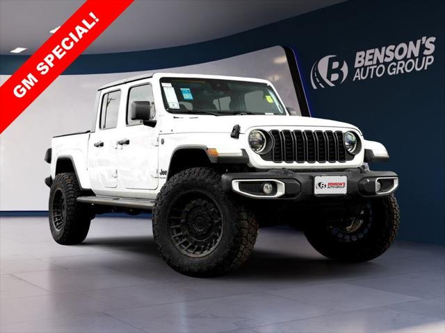 2024 Jeep Gladiator GLADIATOR SPORT S 4X4