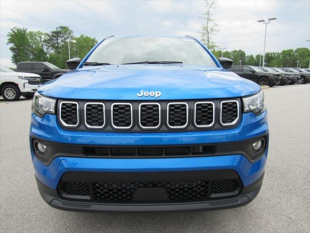 2024 Jeep Compass COMPASS LATITUDE LUX 4X4