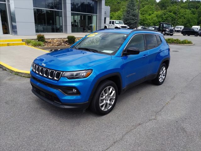 2024 Jeep Compass COMPASS LATITUDE LUX 4X4