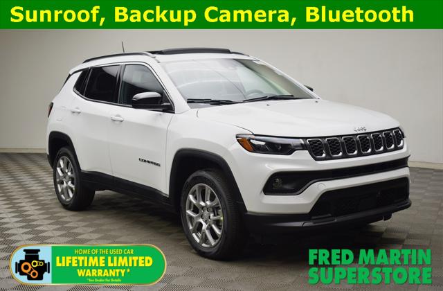 2024 Jeep Compass COMPASS LATITUDE LUX 4X4