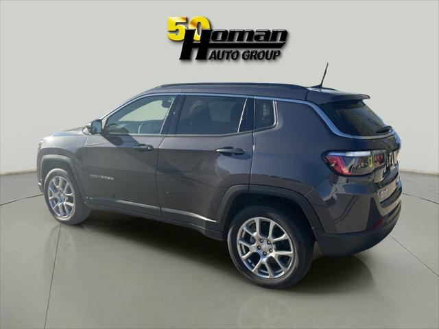 2024 Jeep Compass COMPASS LATITUDE LUX 4X4