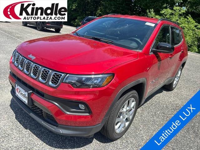 2024 Jeep Compass COMPASS LATITUDE LUX 4X4
