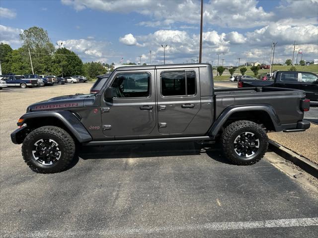 2024 Jeep Gladiator GLADIATOR RUBICON X 4X4