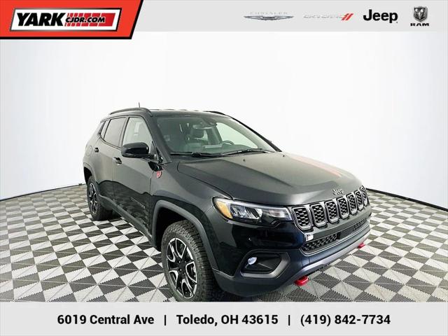 2024 Jeep Compass COMPASS TRAILHAWK 4X4