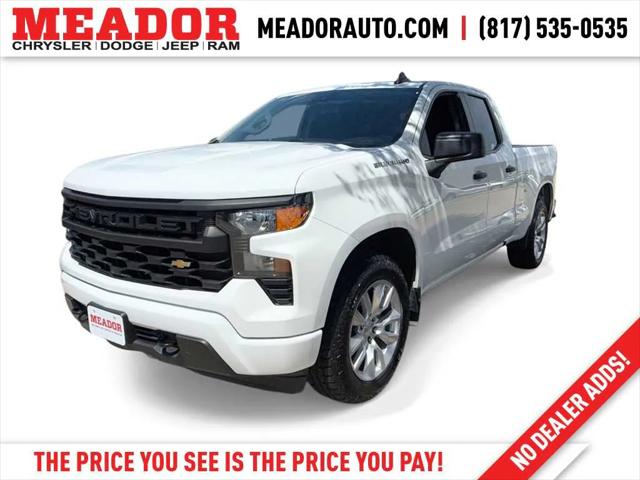 2022 Chevrolet Silverado 1500 2WD Double Cab Standard Bed Custom