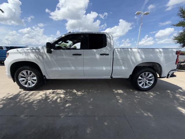 2022 Chevrolet Silverado 1500 2WD Double Cab Standard Bed Custom