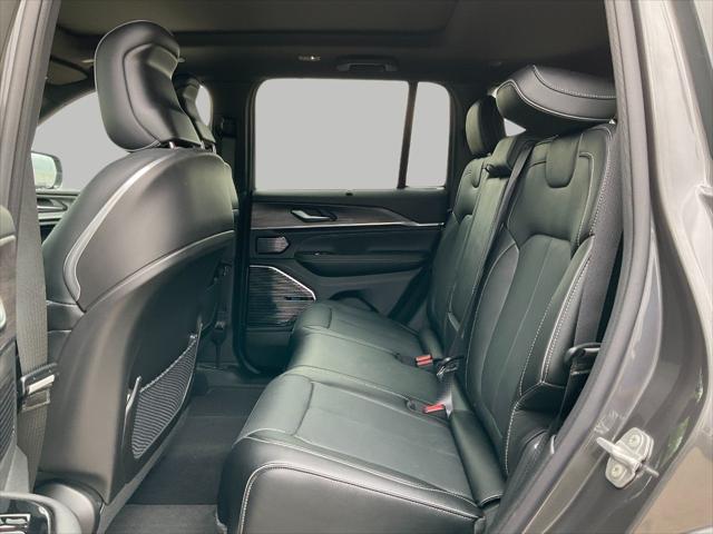 2024 Jeep Grand Cherokee Overland