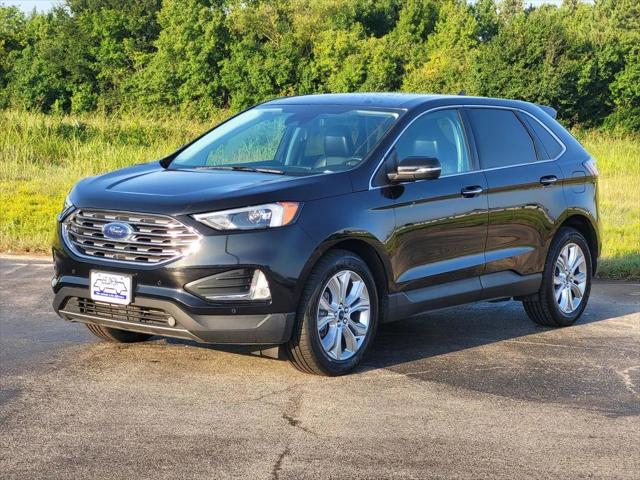 2022 Ford Edge Titanium