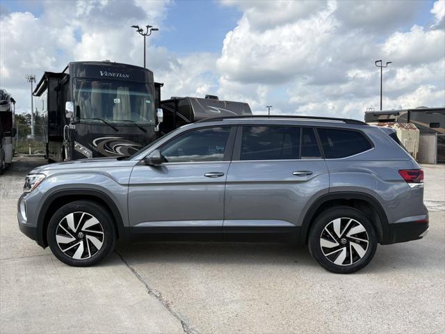 2024 Volkswagen Atlas 2.0T SE w/Technology