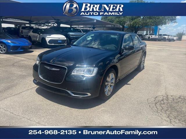 2022 Chrysler 300 Touring AWD