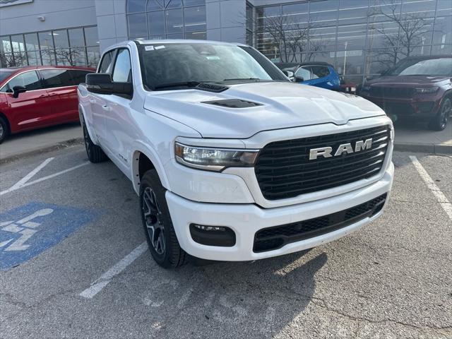 2025 RAM Ram 1500 RAM 1500 LARAMIE CREW CAB 4X4 64 BOX