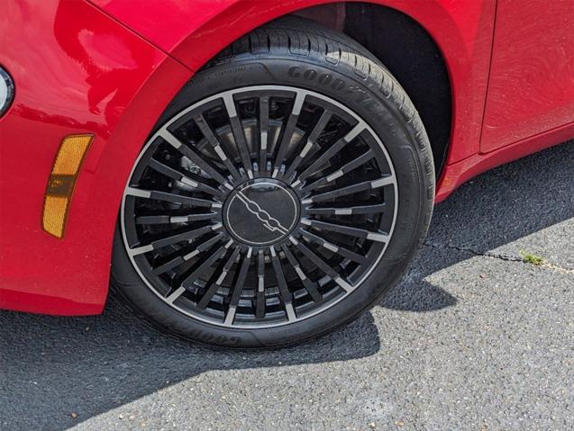 2024 Fiat FIAT 500e 500e INSPI(RED)
