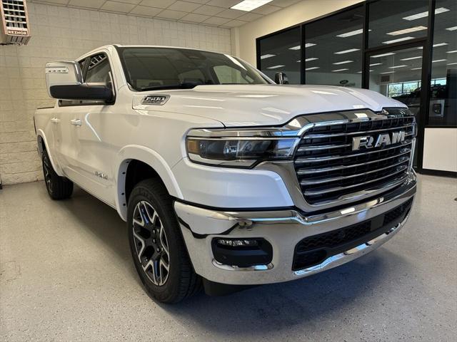 2025 RAM Ram 1500 RAM 1500 LARAMIE CREW CAB 4X4 57 BOX 2025 RAM Ram 1500 RAM 1500 LARAMIE CREW CAB 4X4 57 BOX