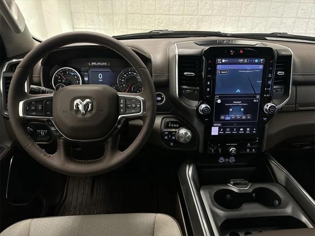 2025 RAM Ram 1500 RAM 1500 LARAMIE CREW CAB 4X4 57 BOX 2025 RAM Ram 1500 RAM 1500 LARAMIE CREW CAB 4X4 57 BOX