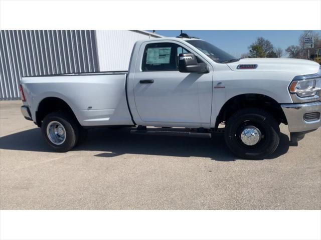 2024 RAM Ram 3500 RAM 3500 TRADESMAN REGULAR CAB 4X4 8 BOX