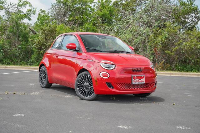 2024 Fiat FIAT 500e 500e INSPI(RED)