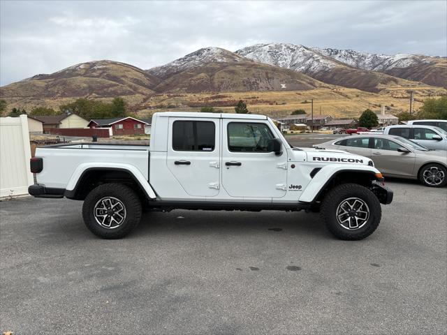 2024 Jeep Gladiator GLADIATOR RUBICON X 4X4