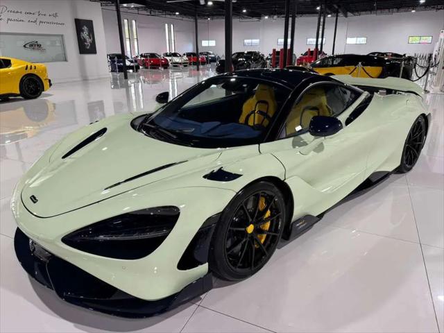 2021 McLaren 765LT Coupe