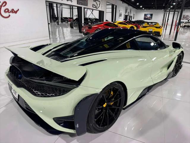 2021 McLaren 765LT Coupe