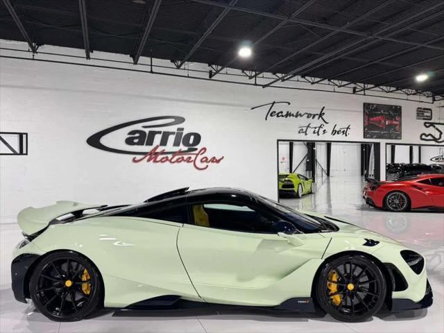 2021 McLaren 765LT Coupe
