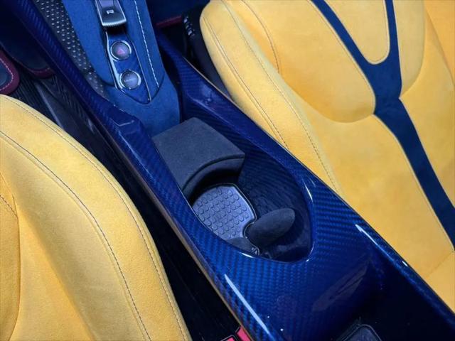 2021 McLaren 765LT Coupe