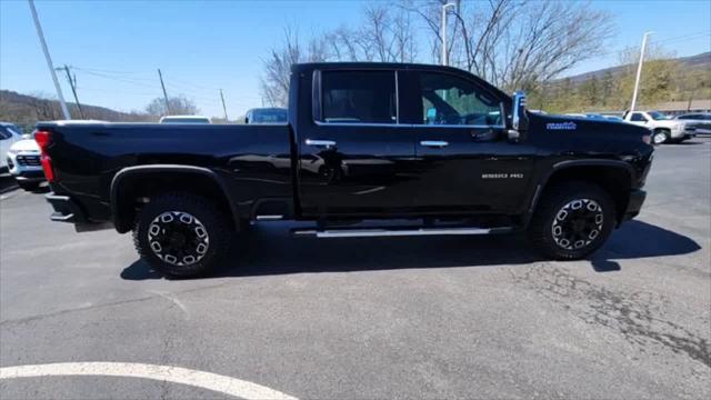 2022 Chevrolet Silverado 2500HD 4WD Crew Cab Standard Bed High Country