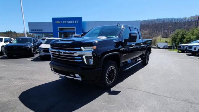 2022 Chevrolet Silverado 2500HD 4WD Crew Cab Standard Bed High Country