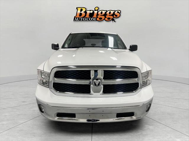 2024 RAM Ram 1500 Classic RAM 1500 CLASSIC TRADESMAN CREW CAB 4X2 57 BOX 2024 RAM Ram 1500 Classic RAM 1500 CLASSIC TRADESMAN CREW CAB 4X2 57 BOX