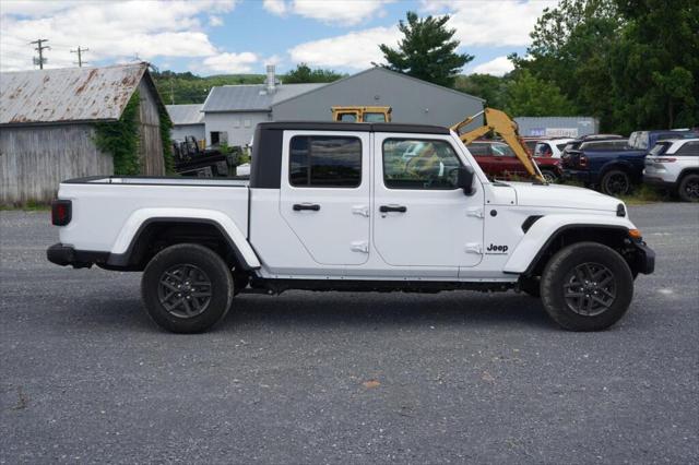 2024 Jeep Gladiator GLADIATOR SPORT S 4X4