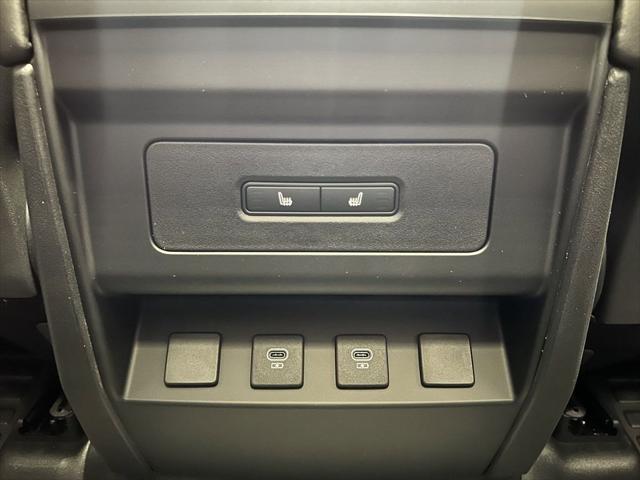 2024 Land Rover Defender 110 P300