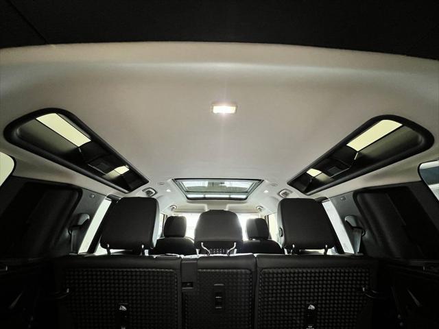 2024 Land Rover Defender 110 P300