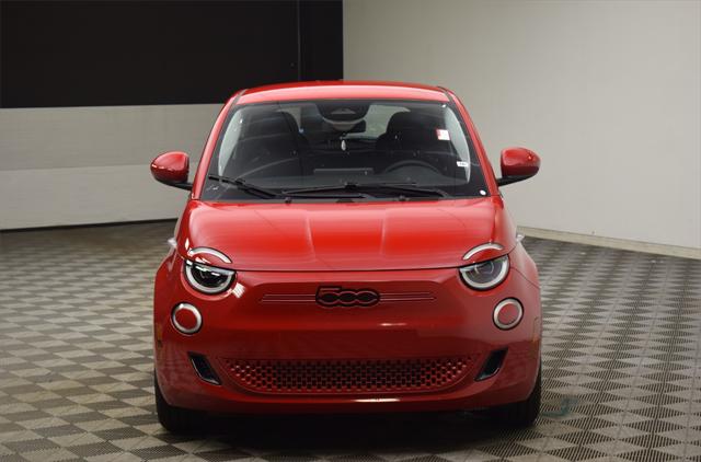 2024 Fiat FIAT 500e 500e INSPI(RED)