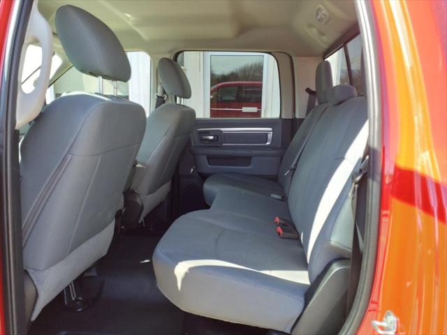 2018 Ram 3500 SLT Crew Cab 4x4 6'4" Box
