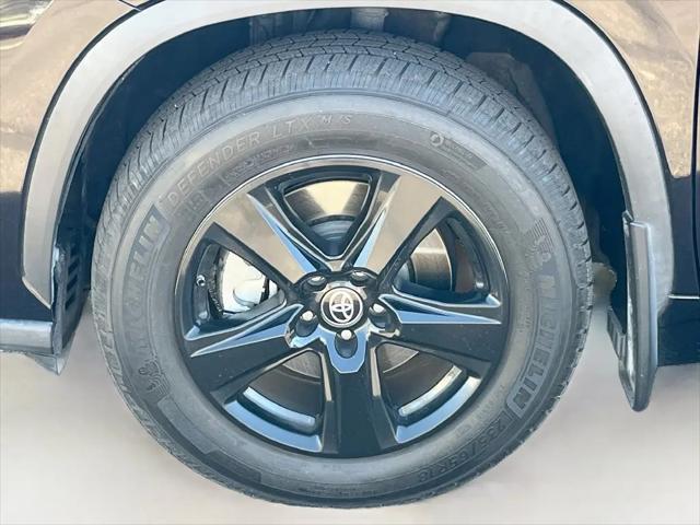2021 Toyota Highlander L