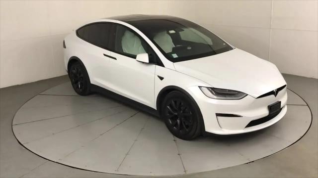 2022 Tesla Model X Plaid Tri Motor All-Wheel Drive