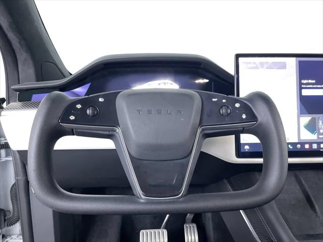 2022 Tesla Model X Plaid Tri Motor All-Wheel Drive