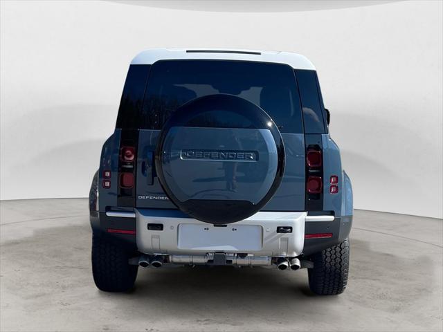 2024 Land Rover Defender 110 P500 SE
